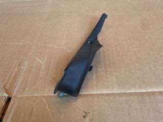 bontott MAZDA CX-7 Bal Szélvédő Alatti Vízelvezető Műanyag