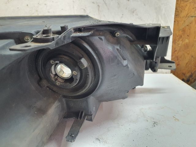 bontott MAZDA CX-7 Bal Xenon Fényszóró