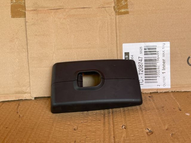 bontott MAZDA CX-7 Belső Visszapillantó Tükör Talp Burkolat