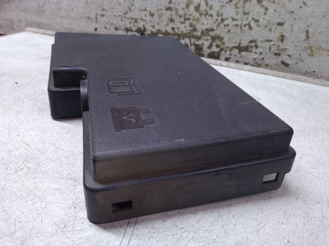 bontott MAZDA CX-7 Biztosítéktábla Fedél