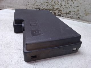 bontott MAZDA CX-7 Biztosítéktábla Fedél