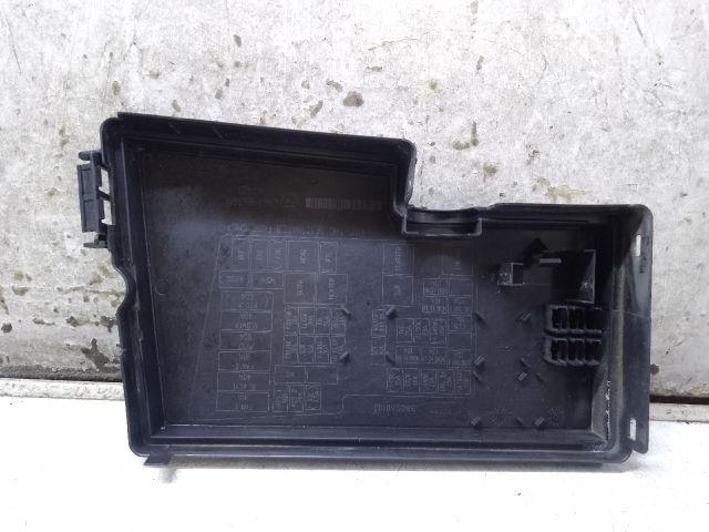 bontott MAZDA CX-7 Biztosítéktábla Fedél