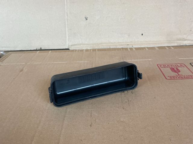 bontott MAZDA CX-7 Biztosítéktábla Fedél