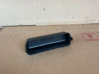 bontott MAZDA CX-7 Biztosítéktábla Fedél