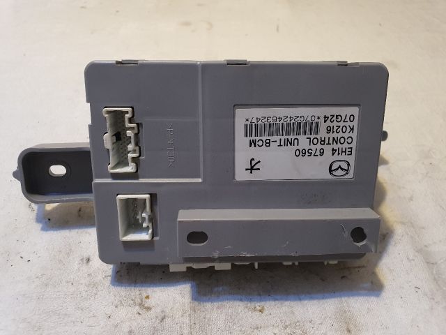 bontott MAZDA CX-7 Biztosítéktábla Utastér