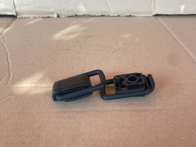 bontott MAZDA CX-7 Csomagrögzítő