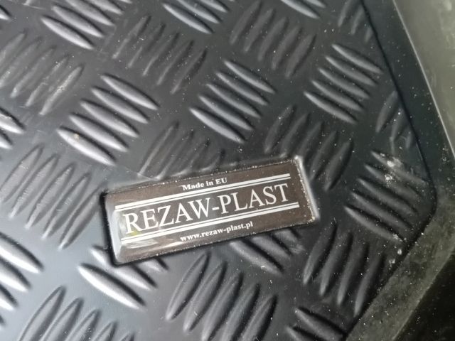 bontott MAZDA CX-7 Csomagtér Tálca