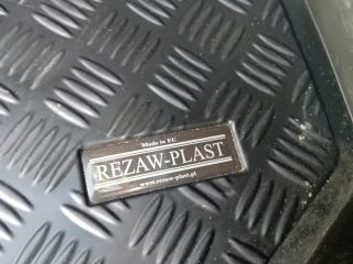 bontott MAZDA CX-7 Csomagtér Tálca