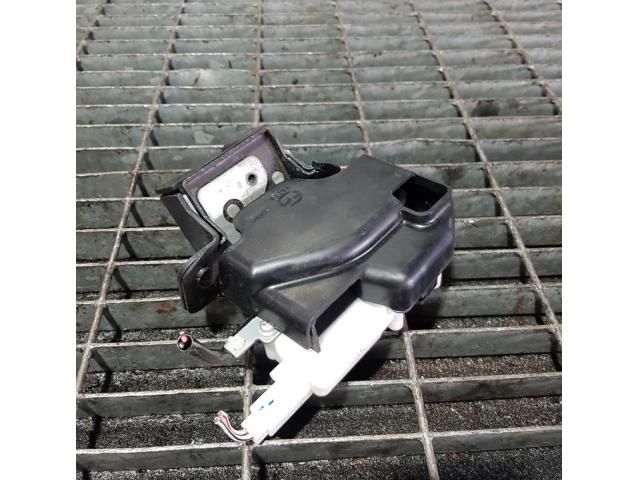 bontott MAZDA CX-7 Csomagtérajtó Zárszerkezet