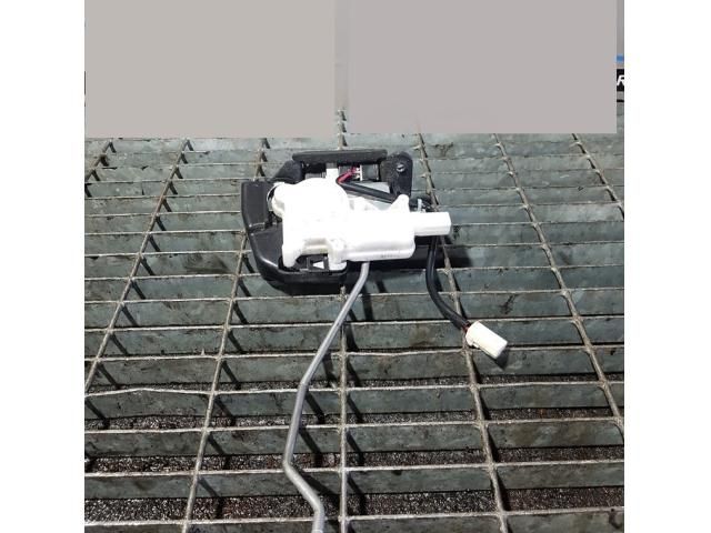 bontott MAZDA CX-7 Csomagtérajtó Zárszerkezet