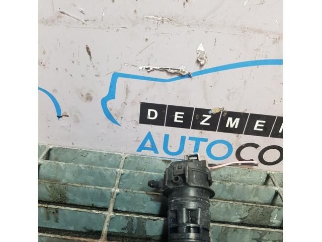 bontott MAZDA CX-7 Első Ablakmosó Szivattyú