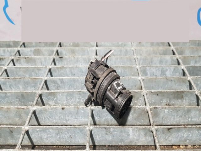 bontott MAZDA CX-7 Első Ablakmosó Szivattyú