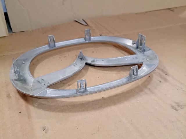 bontott MAZDA CX-7 Első Embléma