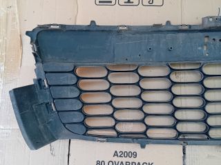 bontott MAZDA CX-7 Első Lökhárító Alsó Középső Díszrács