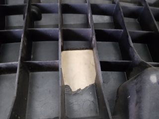 bontott MAZDA CX-7 Első Lökhárító Alsó (Műanyag)