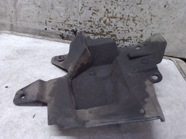 bontott MAZDA CX-7 Első Lökhárító Légterelő