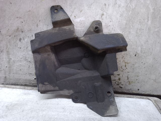 bontott MAZDA CX-7 Első Lökhárító Légterelő