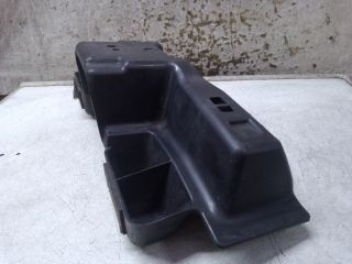 bontott MAZDA CX-7 Első Lökhárító Tartó Felső