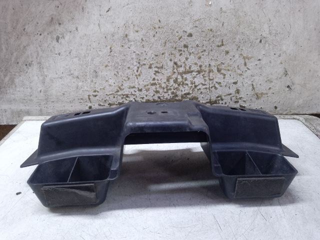 bontott MAZDA CX-7 Első Lökhárító Tartó Felső