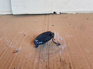 bontott MAZDA CX-7 Első Vonószem Burkolat