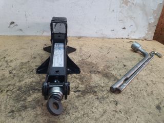 bontott MAZDA CX-7 Emelő