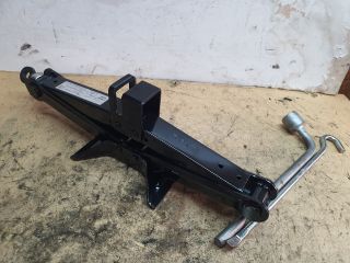 bontott MAZDA CX-7 Emelő