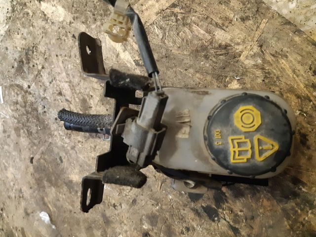 bontott MAZDA CX-7 Fékfolyadék Tartály