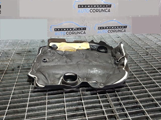 bontott MAZDA CX-7 Felső Hűtőburkolat