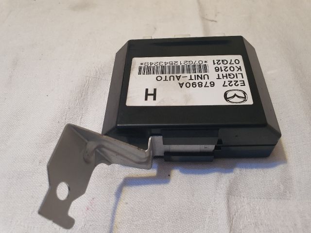 bontott MAZDA CX-7 Fényszóró Elektronika