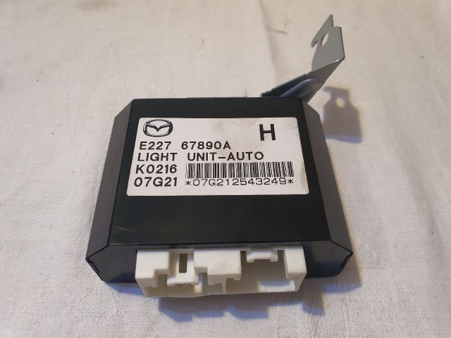 bontott MAZDA CX-7 Fényszóró Elektronika