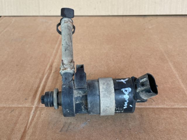 bontott MAZDA CX-7 Fényszórómosó Szivattyú