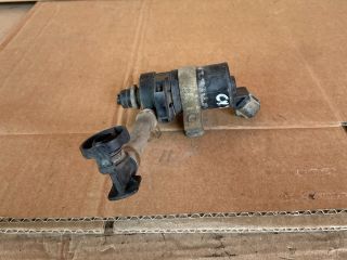 bontott MAZDA CX-7 Fényszórómosó Szivattyú