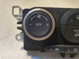 bontott MAZDA CX-7 Fűtéskapcsoló (digit klímás)