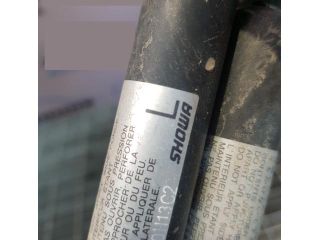 bontott MAZDA CX-7 Gázrugós Kitámasztó Teleszkóp Csomagtérajtó (Pozíciófüggetlen)