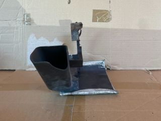 bontott MAZDA CX-7 Generátor Burkolat