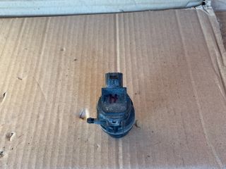 bontott MAZDA CX-7 Hátsó Ablakmosó Szivattyú