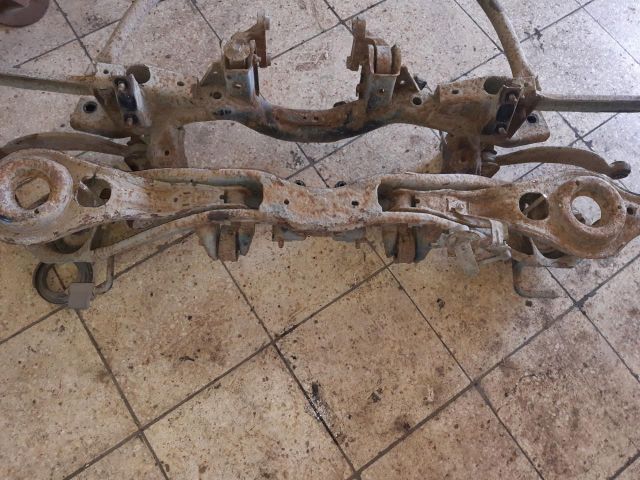 bontott MAZDA CX-7 Hátsó Híd (Tárcsafékes)