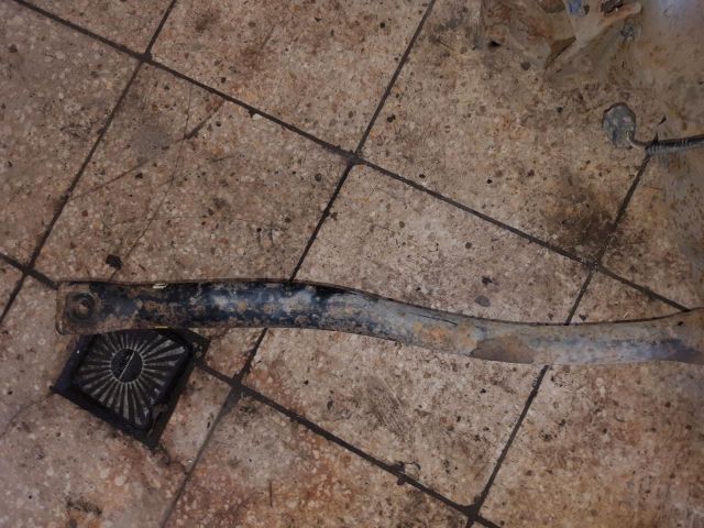 bontott MAZDA CX-7 Hátsó Híd (Tárcsafékes)