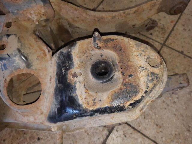 bontott MAZDA CX-7 Hátsó Híd (Tárcsafékes)