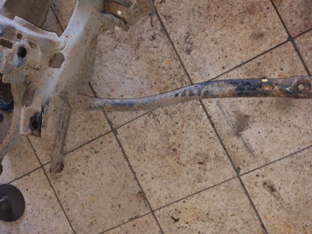 bontott MAZDA CX-7 Hátsó Híd (Tárcsafékes)