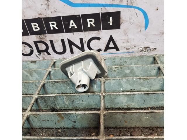 bontott MAZDA CX-7 Hátsó Rendszámtábla Világítás