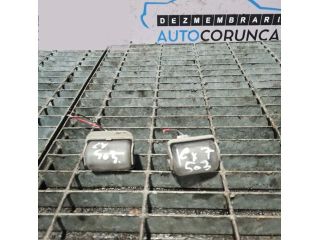 bontott MAZDA CX-7 Hátsó Rendszámtábla Világítás