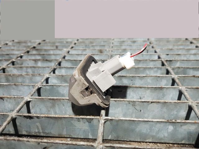 bontott MAZDA CX-7 Hátsó Rendszámtábla Világítás