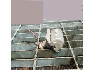 bontott MAZDA CX-7 Hátsó Rendszámtábla Világítás