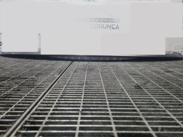 bontott MAZDA CX-7 Hátsó Szárny Légterelő