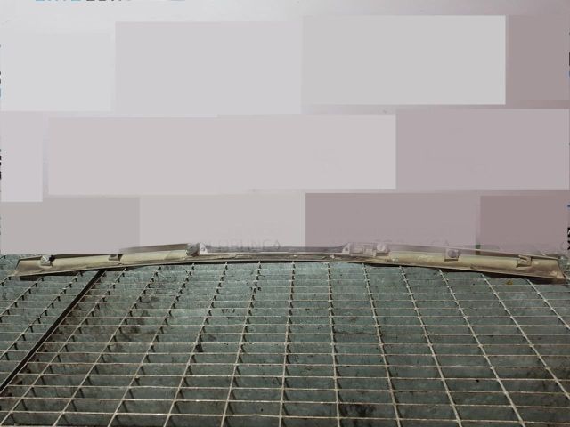 bontott MAZDA CX-7 Hátsó Szárny Légterelő