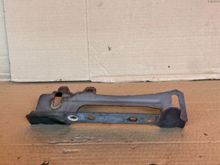 bontott MAZDA CX-7 Homlokfal Alsó Tartó