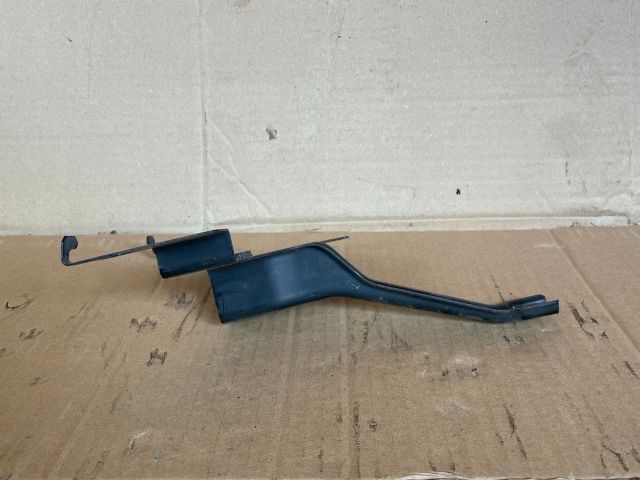 bontott MAZDA CX-7 Homlokfal Alsó Tartó