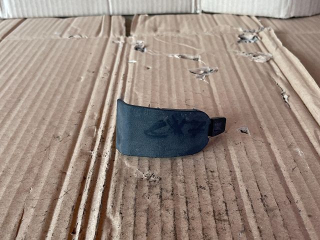 bontott MAZDA CX-7 Homlokfal Burkolat