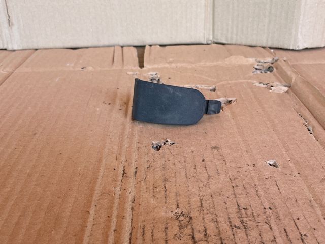 bontott MAZDA CX-7 Homlokfal Burkolat